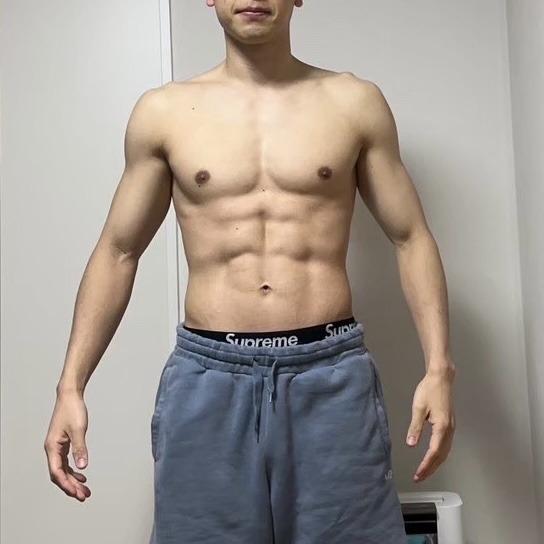 チートデイ前お腹